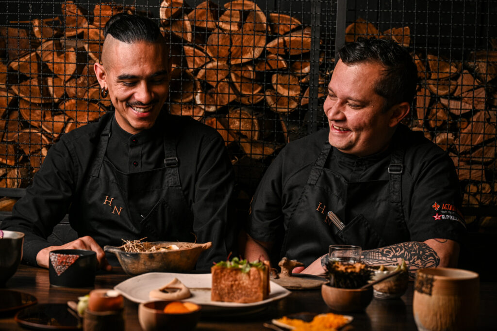 Bartender y chef del restaurante Humo Negro.