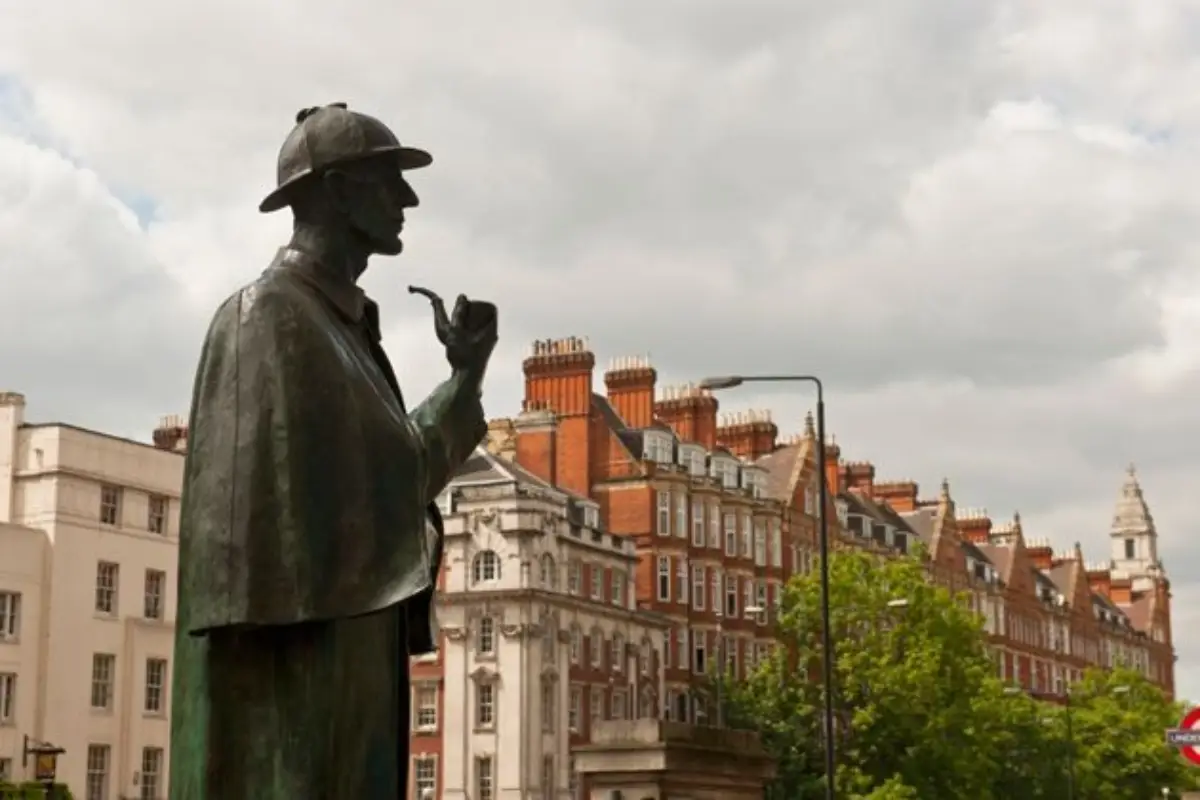 Sherlock Holmes