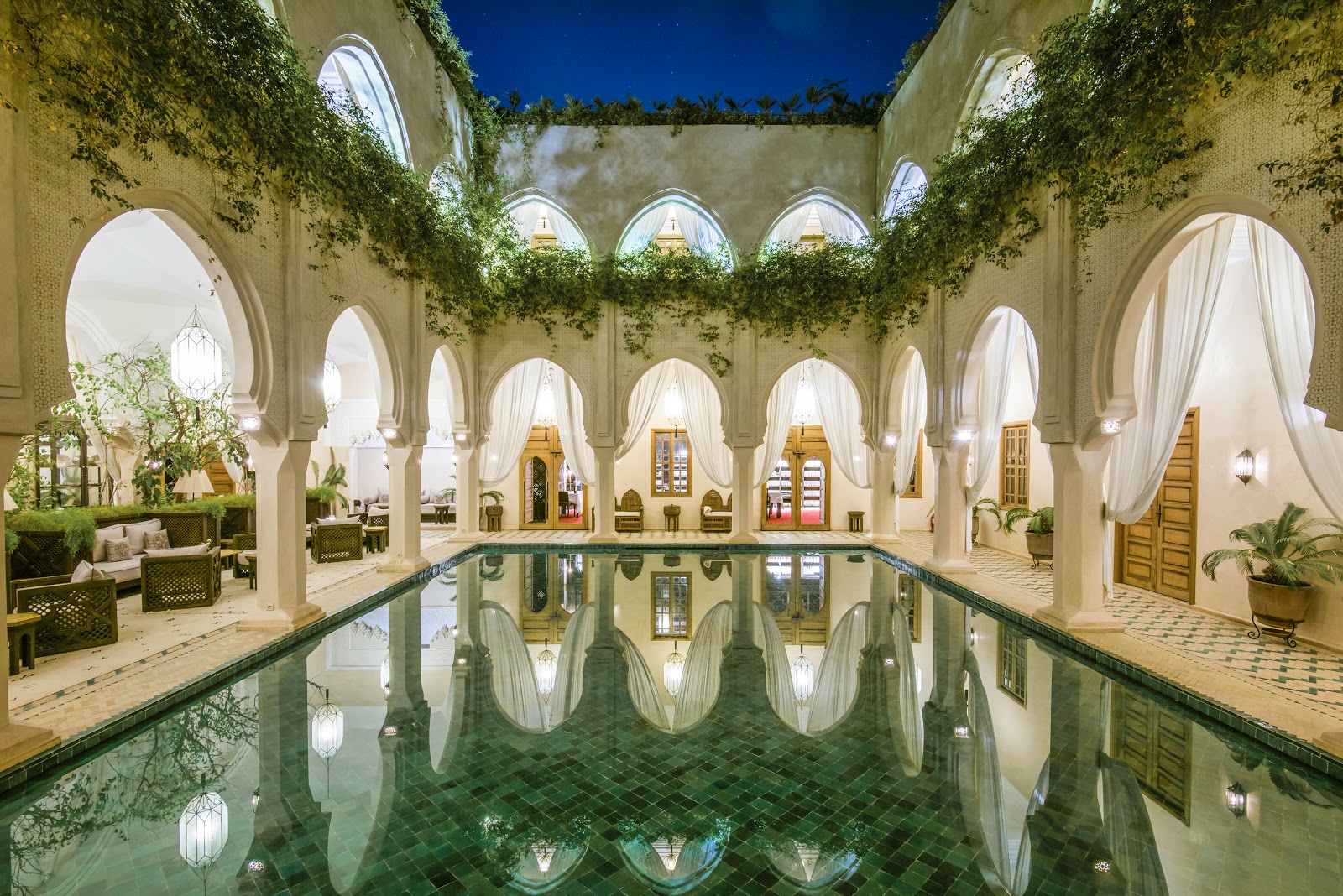 La Riad Almaha Marrakech es uno de los palacios más sorprendentes de Marruecos