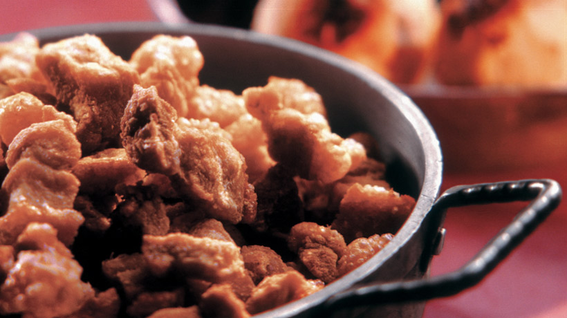 chicharrones botanas