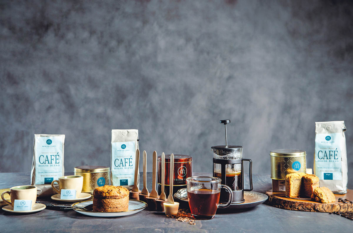 café