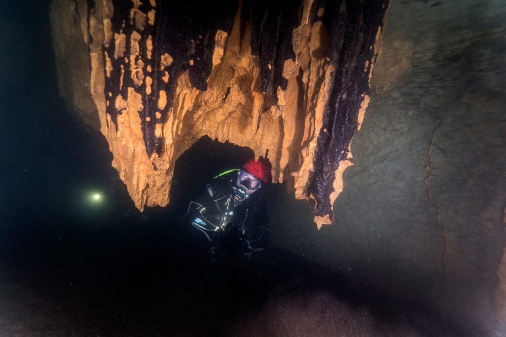 Cueva Las Cacas