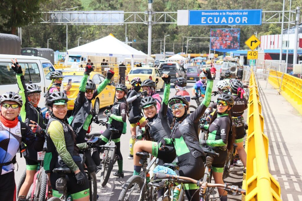 Curvas en bici Ecuador