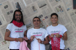 Hombres tEJEDORES