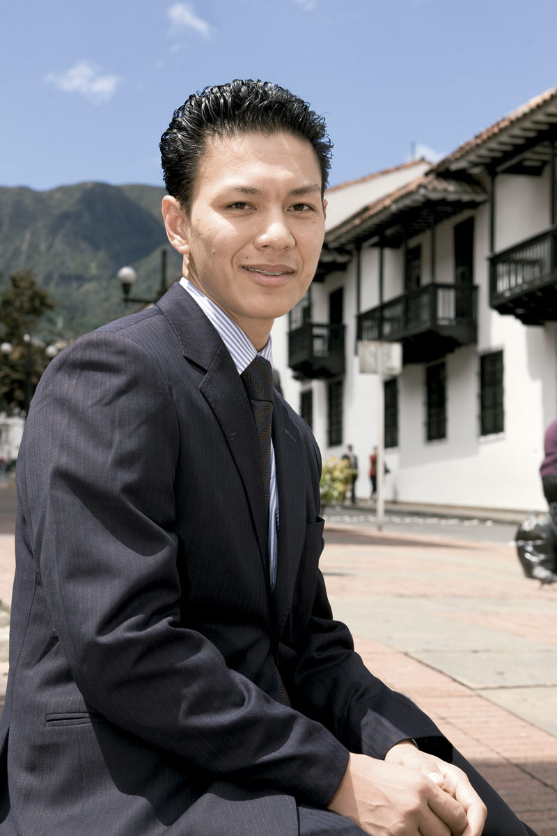 Yokoi Kenji Díaz