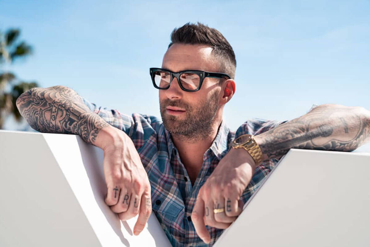 https://www.instagram.com/adamlevine/