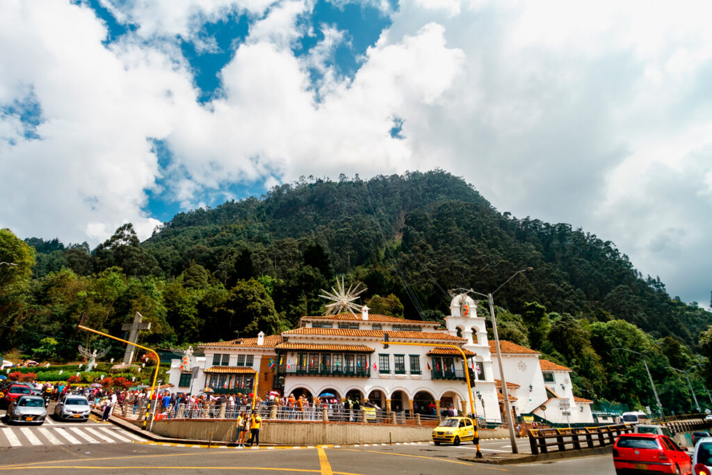 Semana Santa, Bogotá, Iglesias