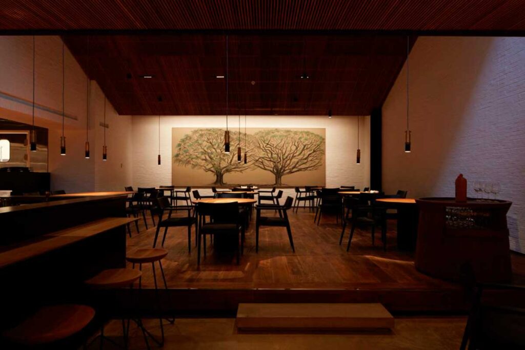 restaurante LEO, Leonor Espinosa