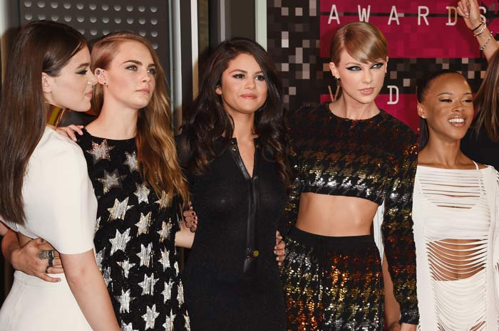 taylor4_700x465